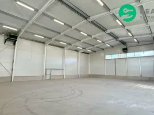 Pronájem skladu, Hořovice, 600 m2
