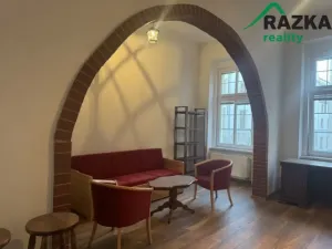 Prodej bytu 2+1, Karlovy Vary, T.G.M., 82 m2