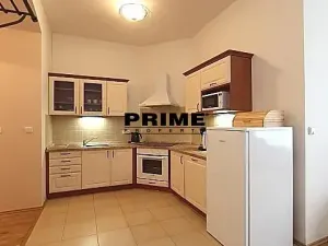 Pronájem bytu 2+kk, Praha - Vinohrady, Na Kozačce, 48 m2