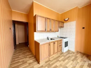 Prodej bytu 2+1, Bukovany, 52 m2
