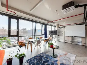 Prodej kanceláře, Brno, Pražákova, 211 m2