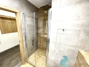 Pronájem bytu 4+1, Velešín, Nad Cihelnou, 78 m2