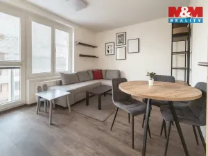 Pronájem bytu 2+kk, Praha - Čakovice, Bermanova, 54 m2