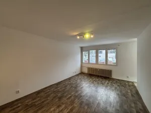 Pronájem bytu 1+kk, Pardubice, Nová, 36 m2