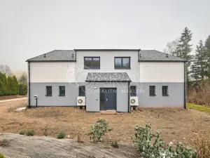 Prodej rodinného domu, Mladé Buky - Hertvíkovice, 282 m2