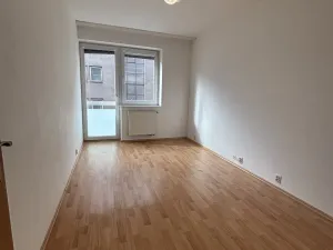 Pronájem bytu 3+kk, Pardubice, Pernerova, 65 m2