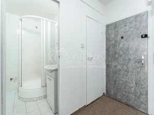 Prodej bytu 3+1, Praha - Modřany, Poljanovova, 62 m2