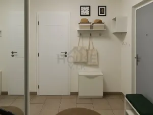 Prodej bytu 3+1, Praha - Záběhlice, Hrusická, 73 m2