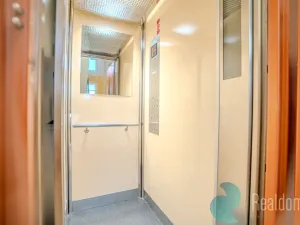 Prodej bytu 1+kk, Praha, Daškova, 29 m2