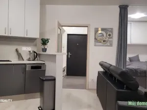 Pronájem bytu 2+kk, Praha - Letňany, Miroslava Hajna, 50 m2