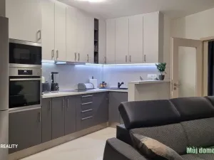 Pronájem bytu 2+kk, Praha - Letňany, Miroslava Hajna, 50 m2