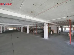 Pronájem garáže, Praha - Střížkov, Lovosická, 14 m2