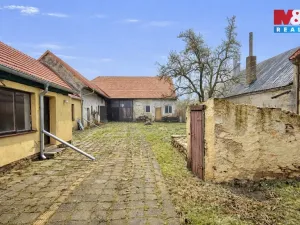 Prodej rodinného domu, Lesná, 144 m2