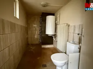 Prodej rodinného domu, Lesná, 144 m2