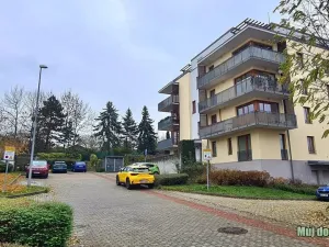 Pronájem bytu 2+kk, Praha - Zbraslav, Pickova, 54 m2