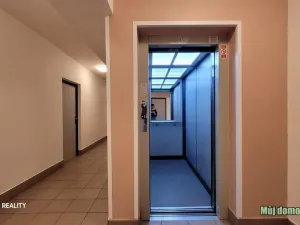 Pronájem bytu 1+kk, Praha - Braník, Vavřenova, 28 m2