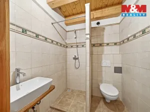 Prodej rodinného domu, Písařov - Bukovice, 347 m2