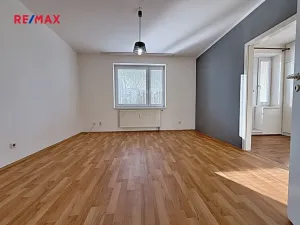 Pronájem bytu 1+1, Chrudim, Na Větrníku, 37 m2