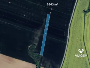 Prodej podílu pole, Ivančice, 1790 m2