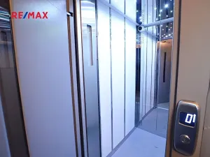 Prodej bytu 3+1, Karviná, tř. Těreškovové, 75 m2