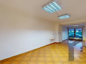 Pronájem obchodního prostoru, Praha - Hostivař, Hornoměcholupská, 88 m2