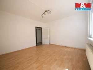 Prodej bytu 2+1, Děčín - Děčín V-Rozbělesy, Závodní, 43 m2