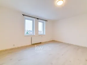 Pronájem bytu 3+kk, Cheb, 17. listopadu, 72 m2