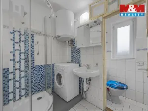 Prodej bytu 3+1, Čerčany, Družstevní, 58 m2