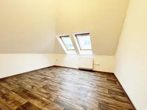 Pronájem bytu 3+1, Teplice, Josefa Šafaříka, 106 m2