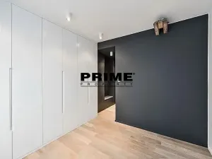 Pronájem bytu 3+kk, Praha - Vinohrady, náměstí Jiřího z Poděbrad, 156 m2