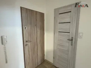 Pronájem bytu 2+kk, Česká Lípa, Jáchymovská, 40 m2