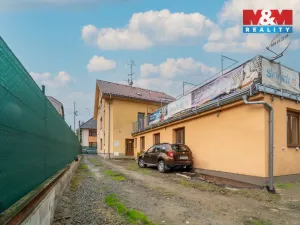 Prodej rodinného domu, Zlín - Louky, Růžová, 600 m2