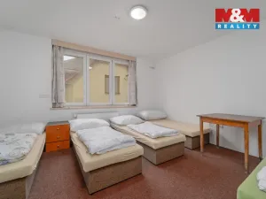 Prodej rodinného domu, Zlín - Louky, Růžová, 600 m2