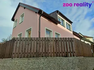 Pronájem bytu 3+kk, Křemže, Náměstí, 76 m2