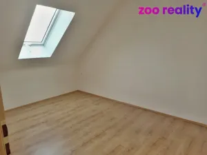 Pronájem bytu 3+kk, Křemže, Náměstí, 77 m2