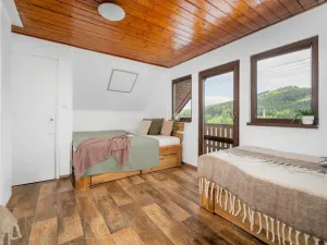 Prodej rodinného domu, Jiřetín pod Bukovou, 150 m2