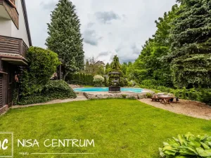 Prodej rodinného domu, Stráž nad Nisou, 270 m2