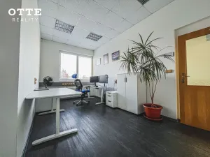 Prodej výrobních prostor, Plzeň, Teslova, 1085 m2