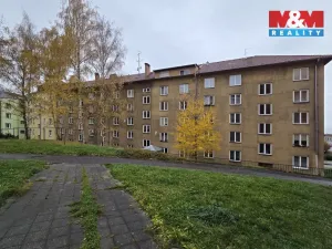 Prodej bytu 1+kk, Karlovy Vary - Rybáře, Majakovského, 24 m2