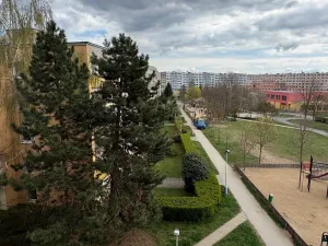 Prodej bytu 2+kk, Praha, V hůrkách, 55 m2