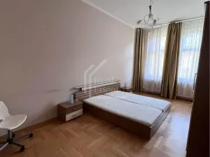 Pronájem bytu 2+1, Praha - Vinohrady, Mánesova, 75 m2