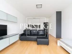 Pronájem bytu 1+kk, Praha - Smíchov, Švédská, 48 m2