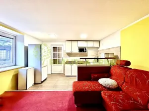 Pronájem restaurace, Napajedla, 155 m2