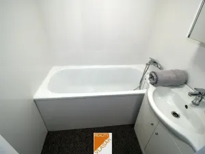 Pronájem bytu 2+1, Kadaň, Chomutovská, 56 m2