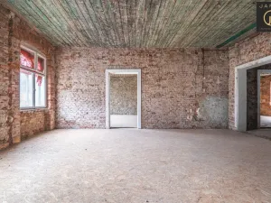 Prodej rodinného domu, Jáchymov, náměstí Republiky, 489 m2