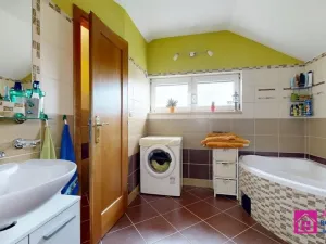 Prodej bytu 4+1, Břeclav, Fintajslova, 106 m2