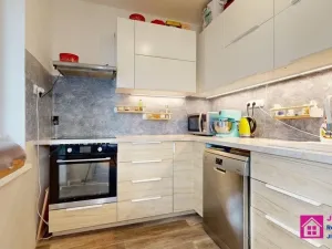 Prodej bytu 4+kk, Břeclav - Poštorná, Hájová, 104 m2