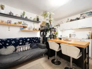 Pronájem bytu 2+kk, Brno, Hostislavova, 43 m2