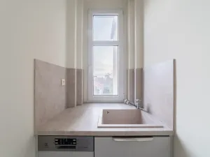 Pronájem bytu 1+kk, Praha - Strašnice, Černokostelecká, 36 m2