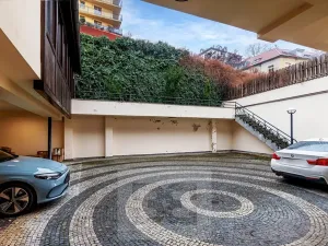 Prodej činžovního domu, Praha - Břevnov, Bělohorská, 515 m2